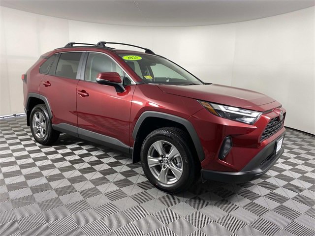 Used 2025 Toyota RAV4 XLE image 1