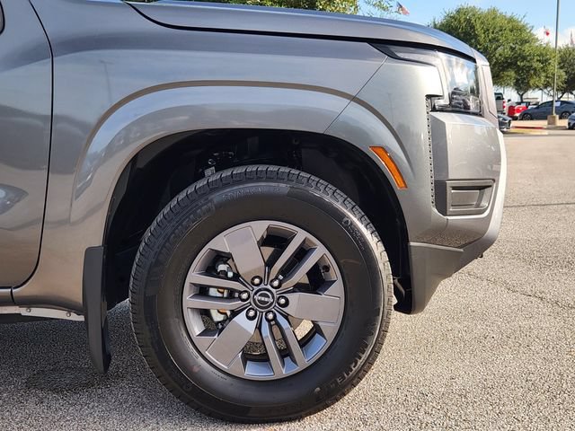 Used 2026 Nissan Frontier SV w/ Tow Package RWD image 9