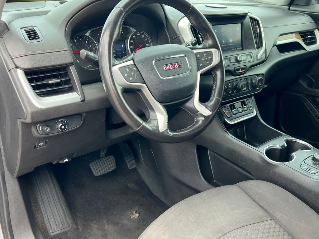 Used 2020 GMC Terrain SLE w/ Driver Convenience Package AWD/4WD image 18