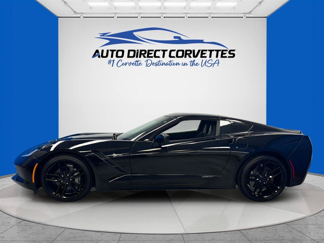 Used 2019 Chevrolet Corvette Stingray Coupe w/ 1LT RWD image 7