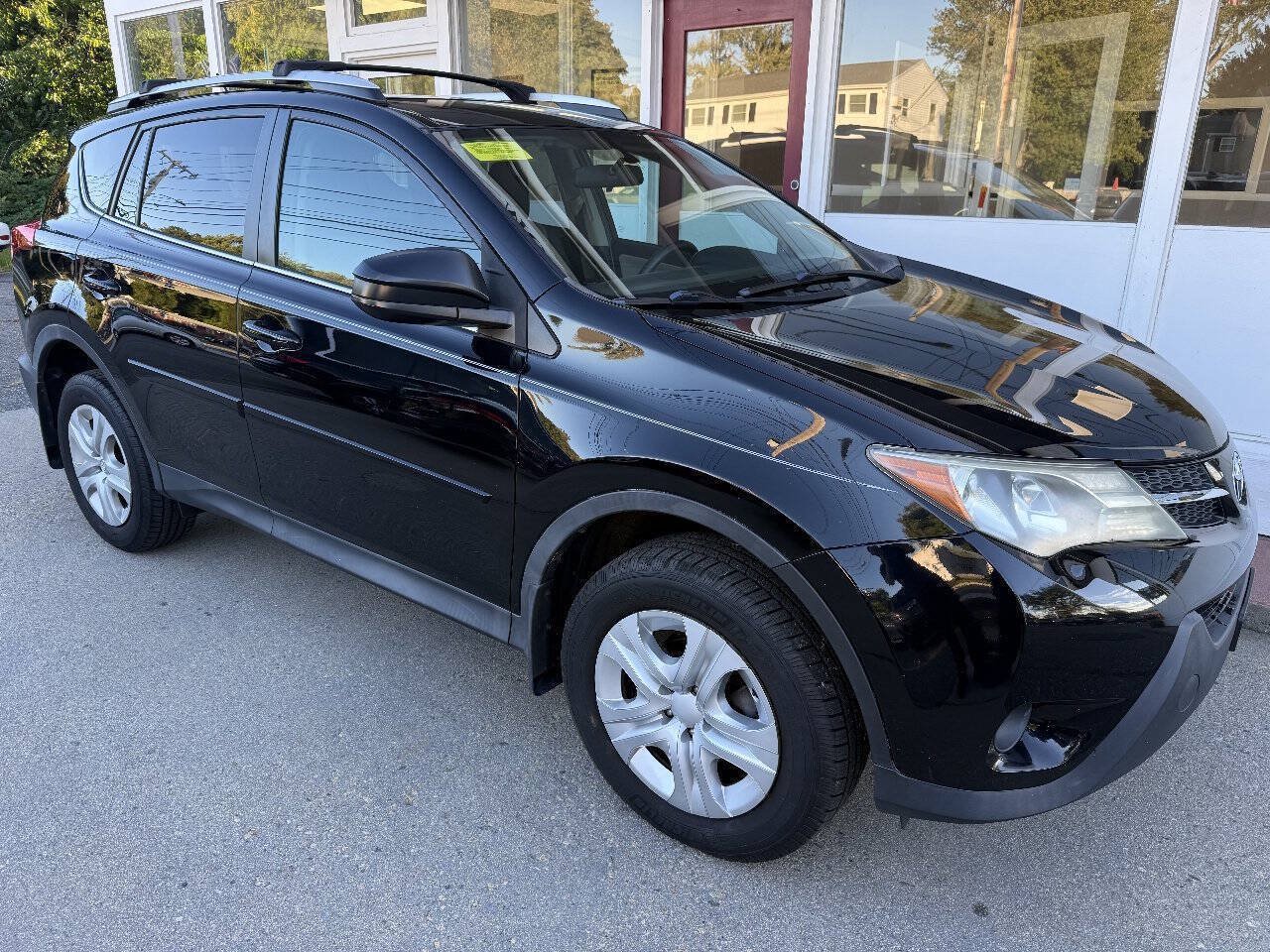 Used 2014 Toyota RAV4 LE AWD/4WD image 38