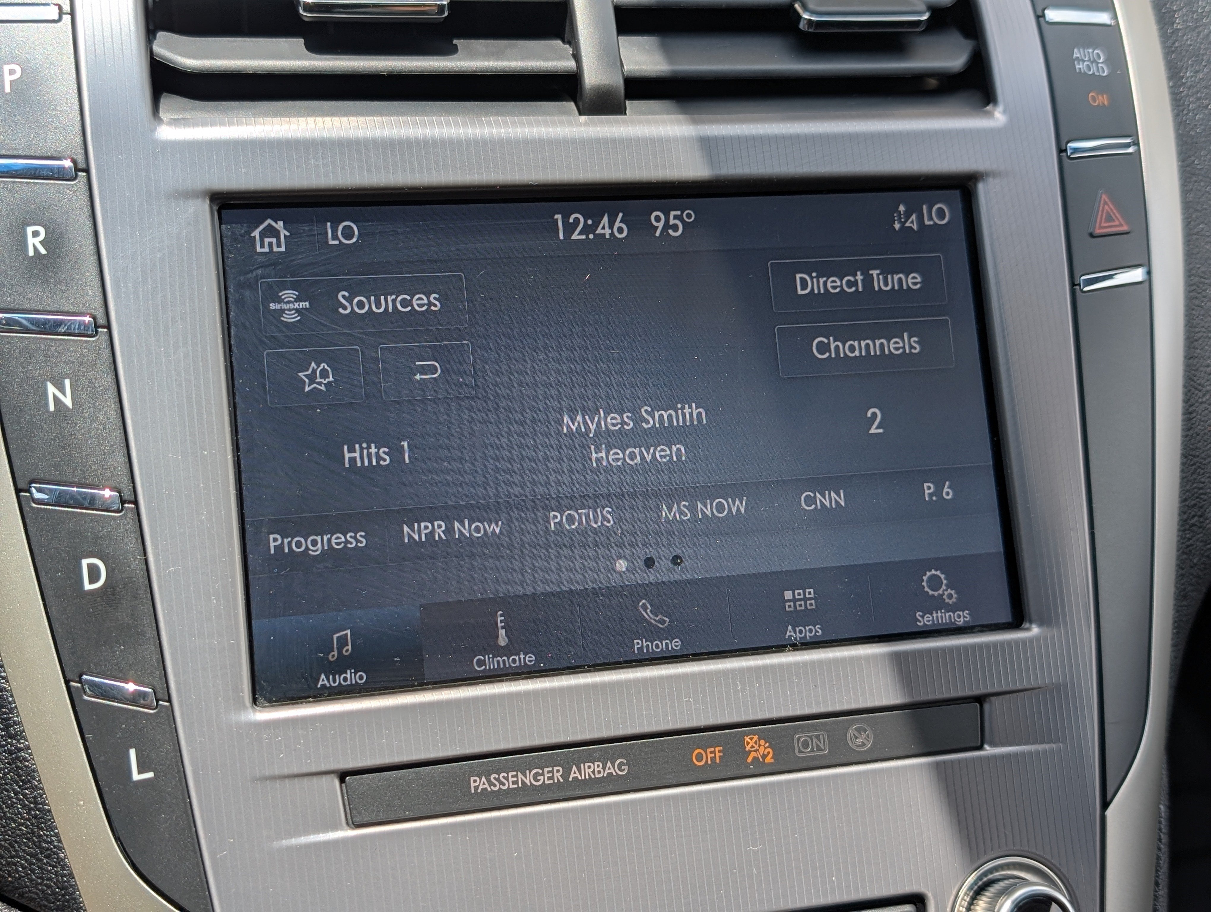 Used 2019 Lincoln MKZ Premiere FWD image 28