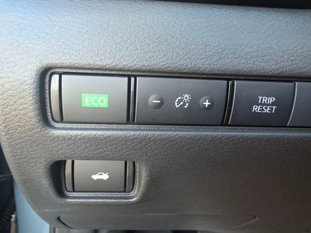 New 2025 Nissan Sentra SV w/ SV Premium Package image 8