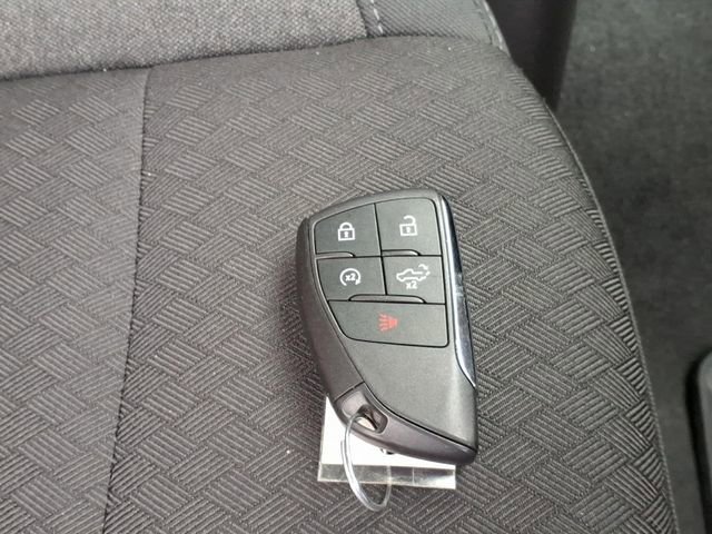 Used 2025 Chevrolet Silverado 1500 LT image 21