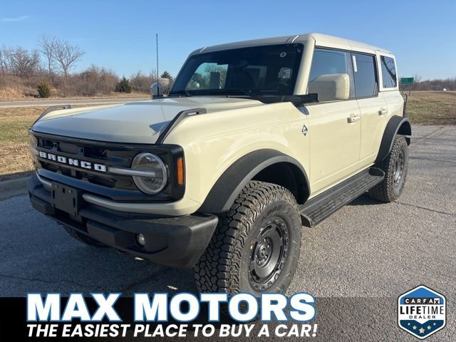 New 2025 Ford Bronco Outer Banks w/ Sasquatch Package image 11