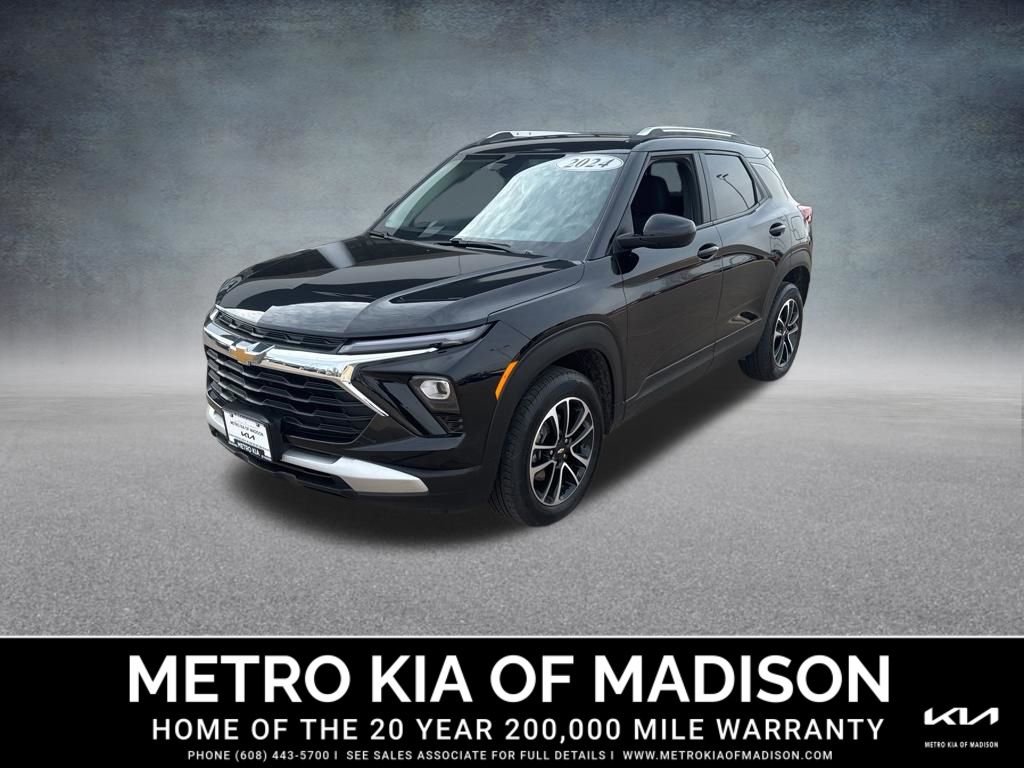 Used 2024 Chevrolet TrailBlazer LT AWD/4WD image 1
