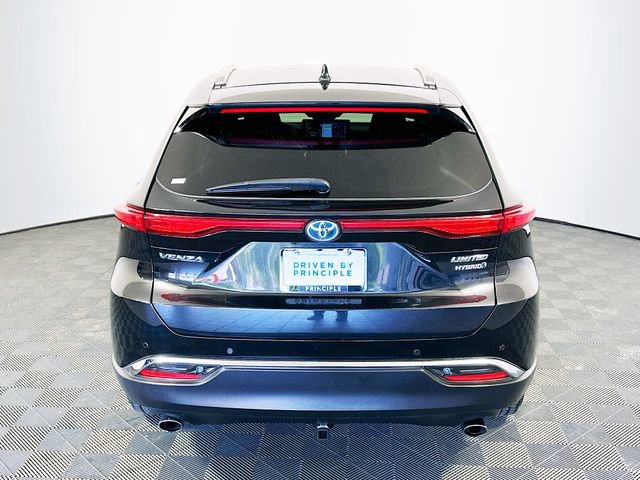 Used 2022 Toyota Venza Limited w/ Advanced Technology Package AWD/4WD image 7