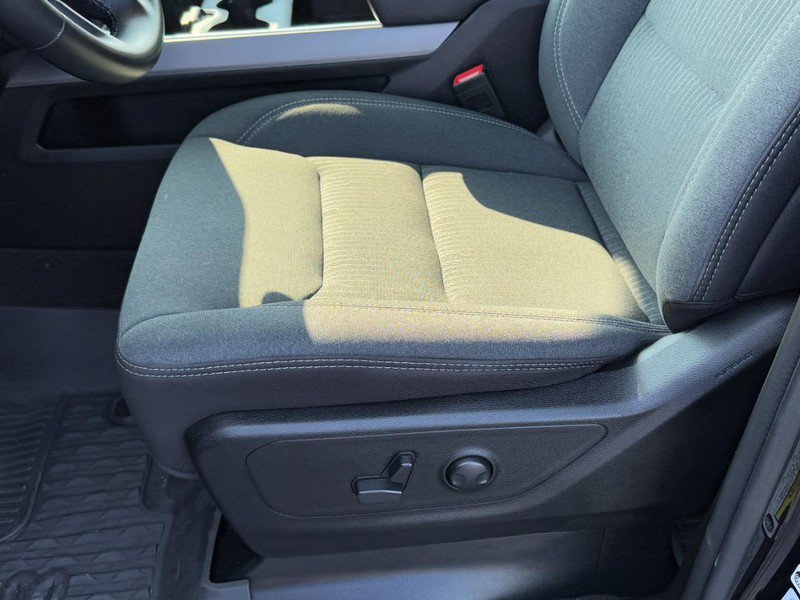 Used 2023 RAM 1500 Big Horn AWD/4WD image 25