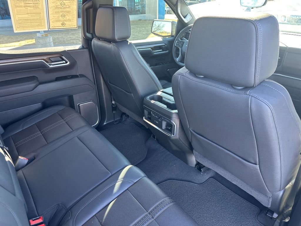 Used 2026 Chevrolet Silverado 1500 High Country w/ Midnight Edition image 22