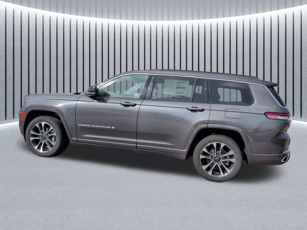 New 2025 Jeep Grand Cherokee L Overland image 13
