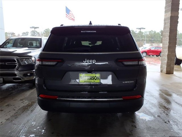 New 2025 Jeep Grand Cherokee L Laredo image 3