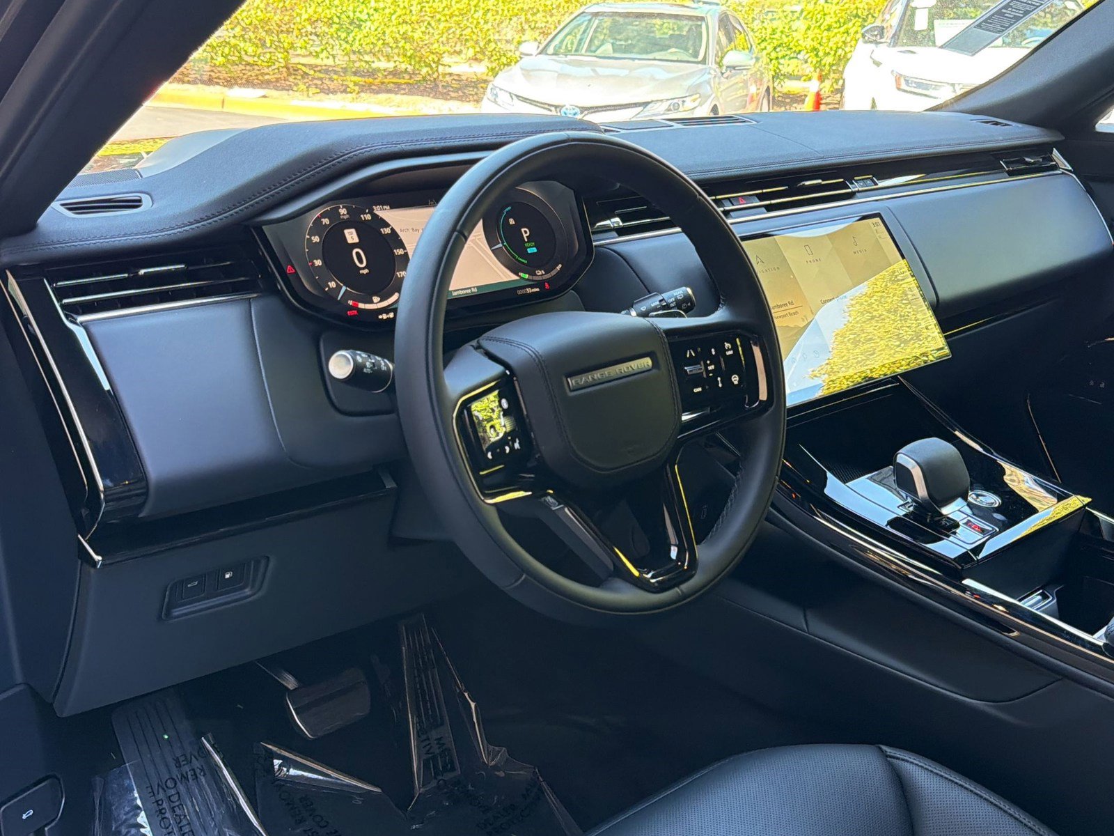 New 2026 Land Rover Range Rover Sport Dynamic SE image 4