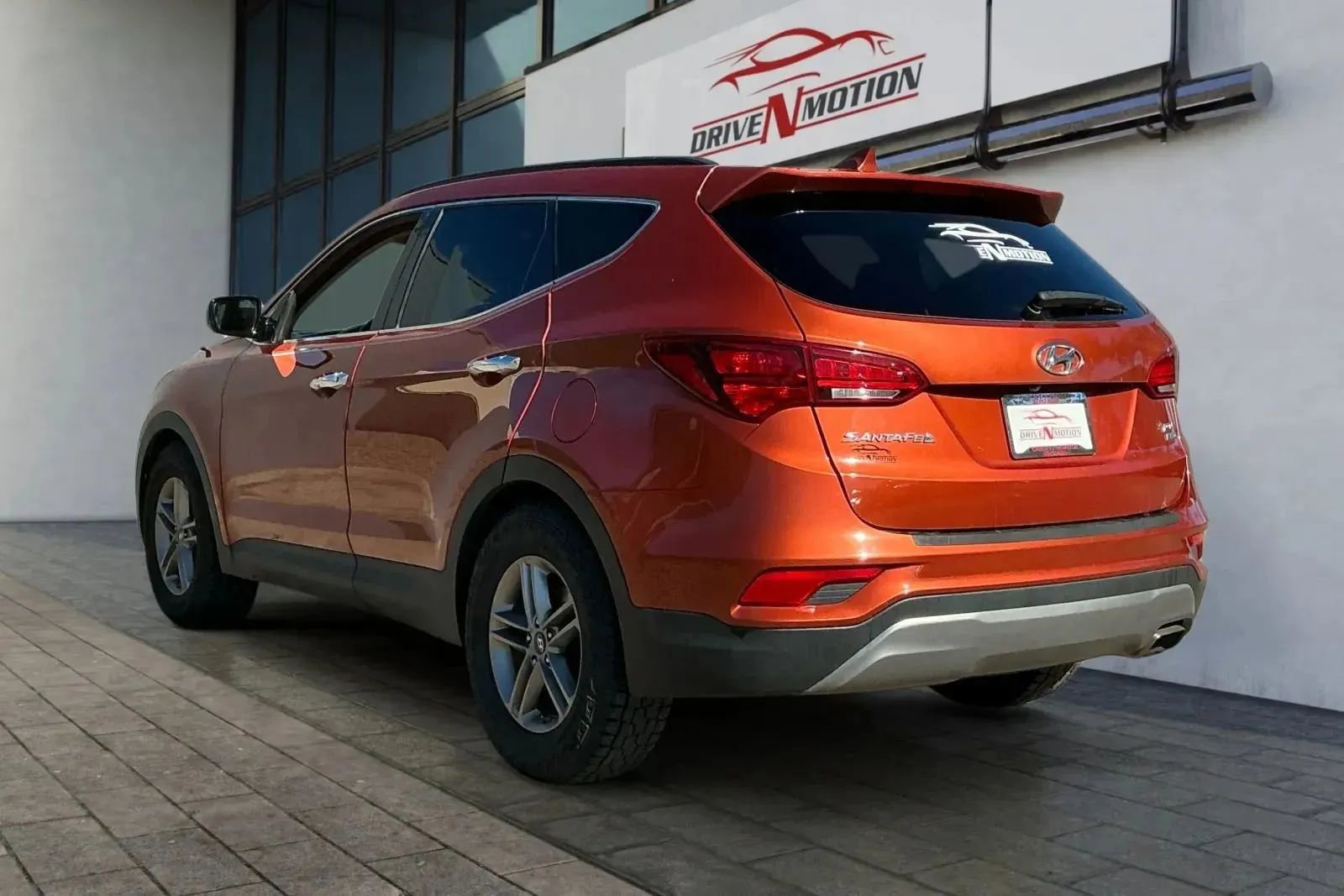 Used 2017 Hyundai Santa Fe Sport image 6