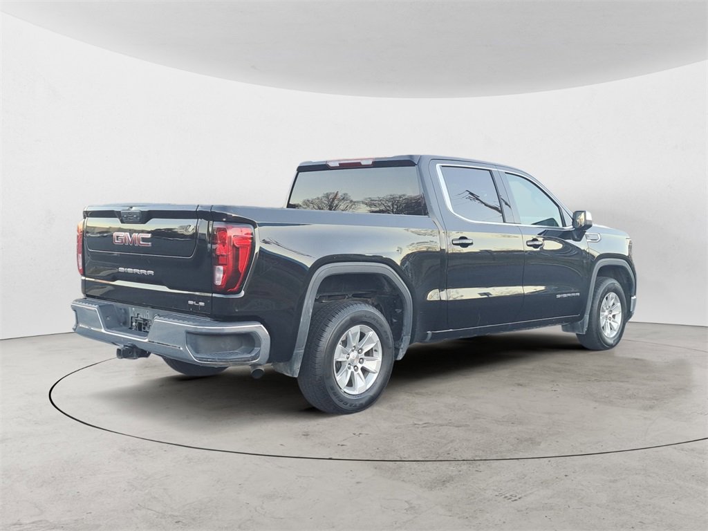 Used 2024 GMC Sierra 1500 SLE image 3