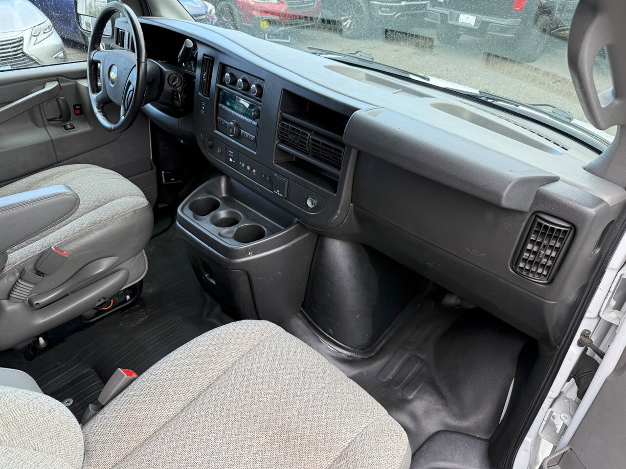 Used 2020 Chevrolet Express 2500 w/ Driver Convenience Package RWD image 16