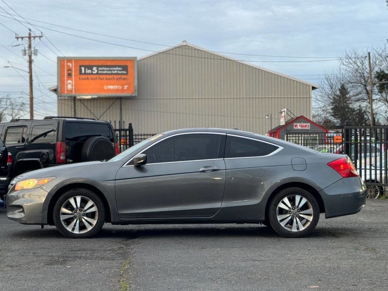 Used 2011 Honda Accord EX-L image 17