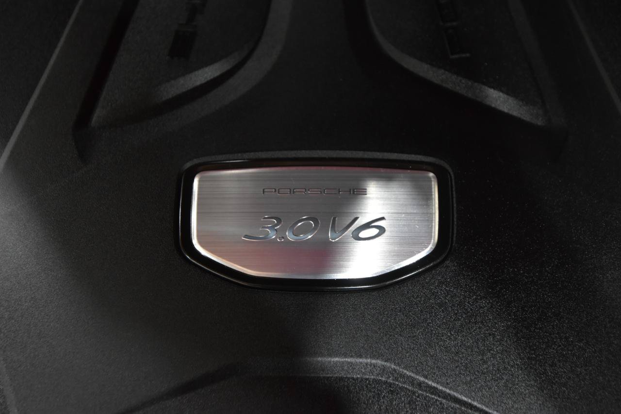 Used 2021 Porsche Cayenne AWD/4WD image 57