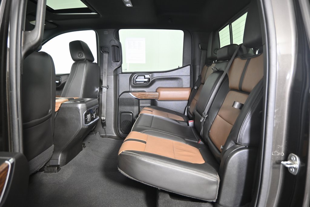 Used 2021 Chevrolet Silverado 1500 High Country w/ Technology Package image 19