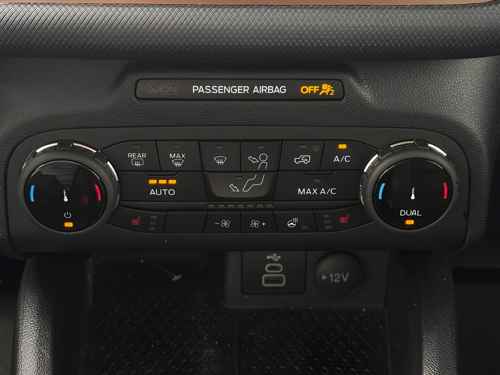 Used 2024 Ford Bronco Sport Outer Banks AWD/4WD image 26