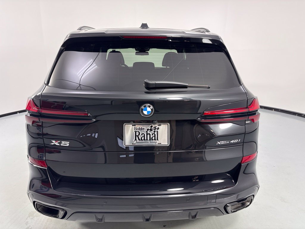 Certified 2024 BMW X5 xDrive40i w/ M Sport Package AWD/4WD image 7