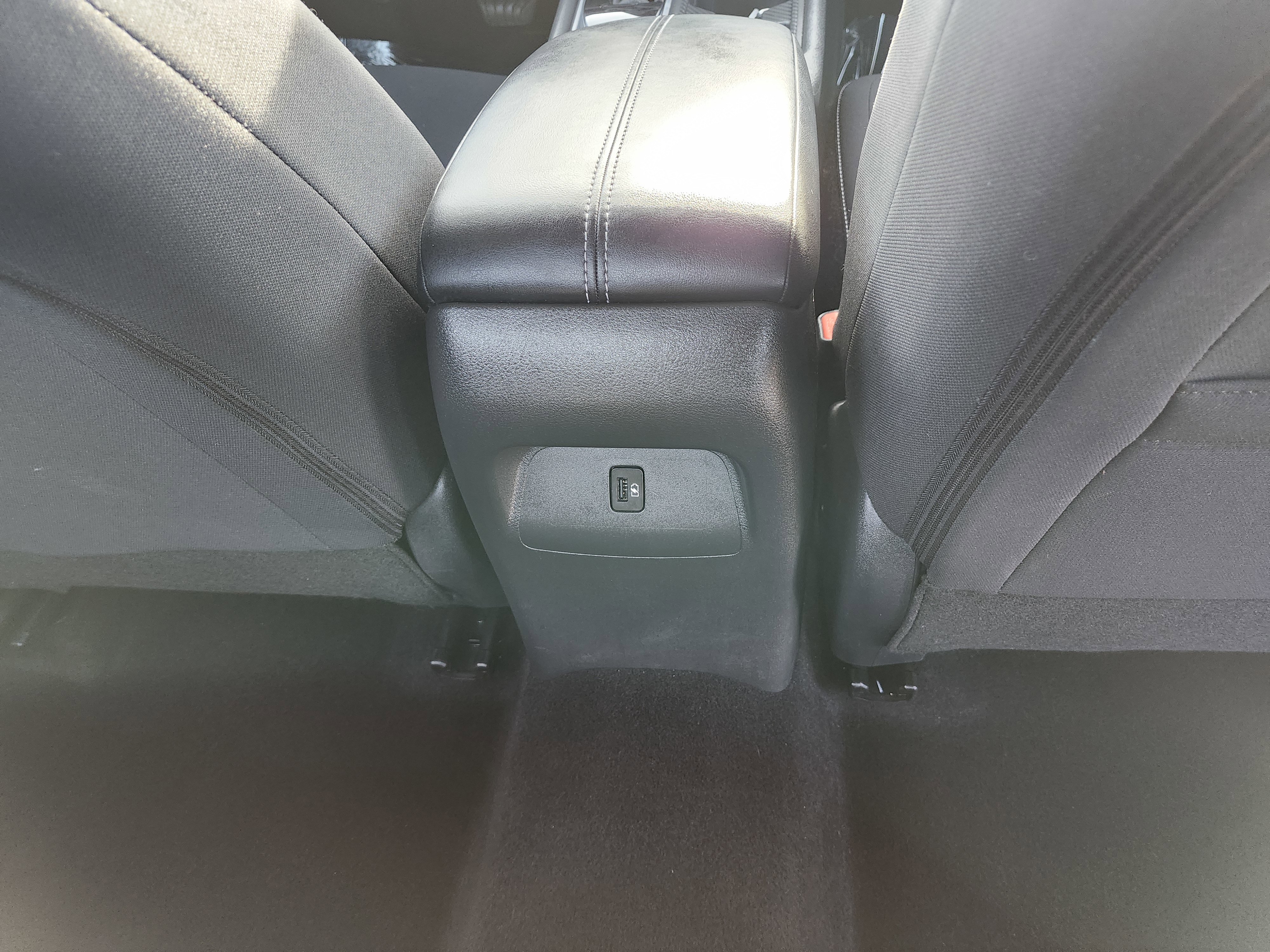 Used 2022 Nissan Sentra SV w/ All-Weather Package FWD image 20