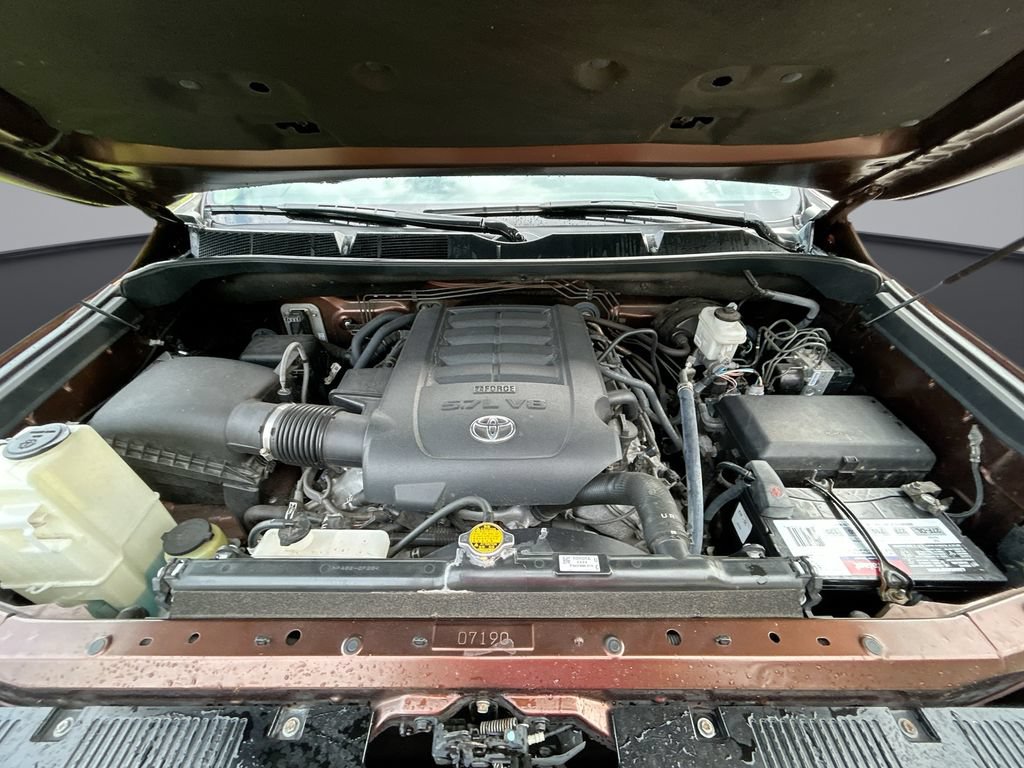 Used 2017 Toyota Tundra SR5 RWD image 30