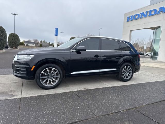 Used 2017 Audi Q7 3.0T Premium Plus w/ Premium Plus Package image 14
