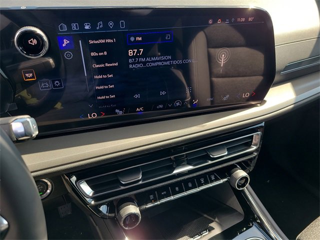 New 2026 Chevrolet Traverse LT image 31