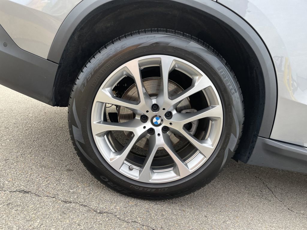 Used 2024 BMW X5 xDrive40i w/ Premium Package image 25
