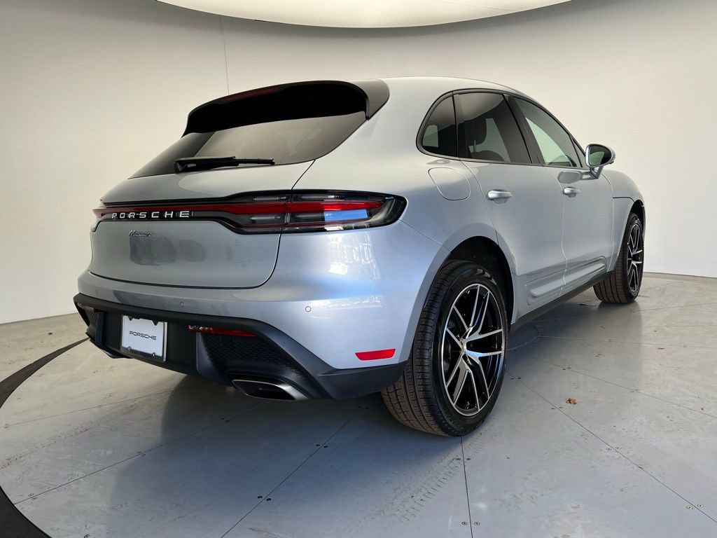 New 2026 Porsche Macan image 11