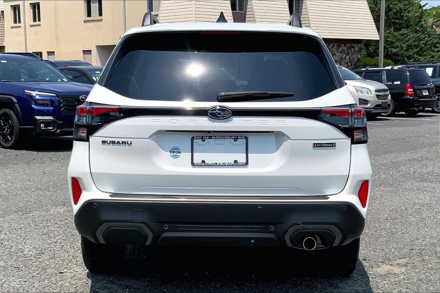 Certified 2025 Subaru Forester Limited w/ Popular Package AWD/4WD image 4
