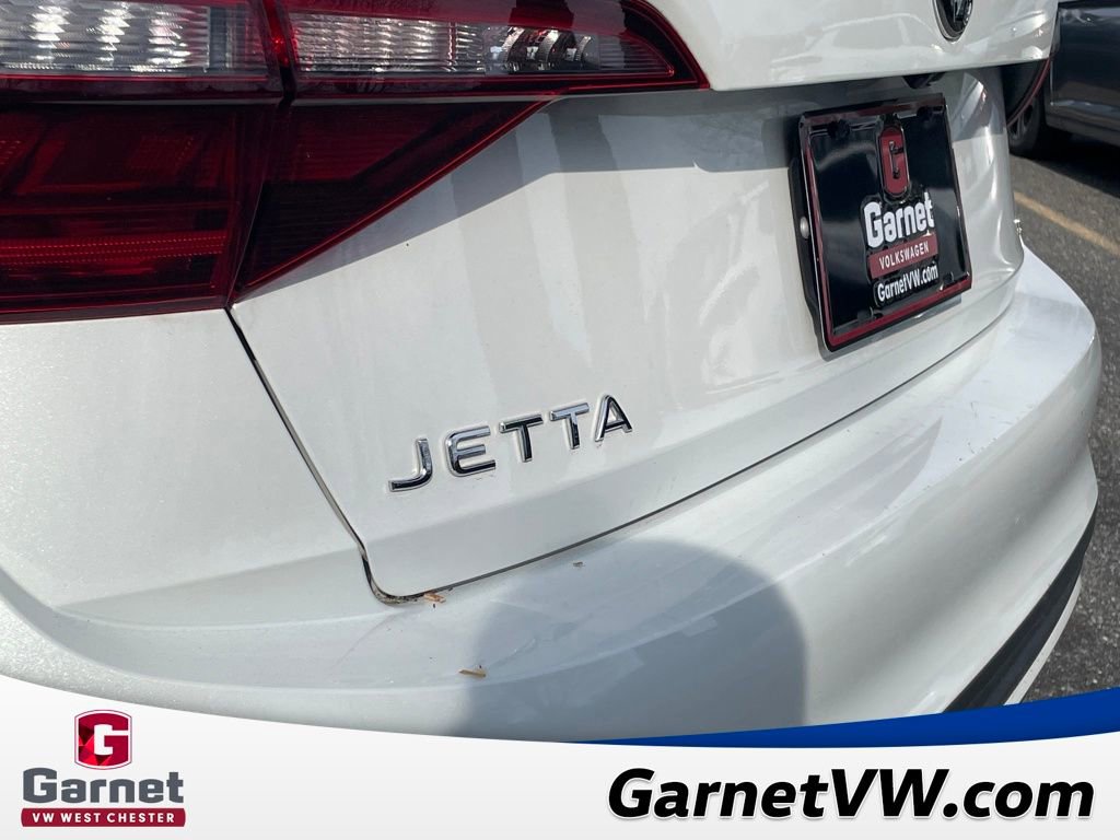 Used 2023 Volkswagen Jetta SE image 13