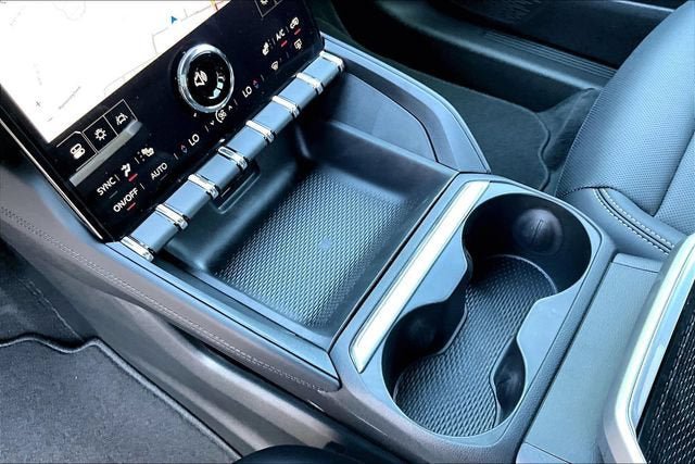New 2026 GMC Terrain Elevation w/ Elevation Premium Package AWD/4WD image 9