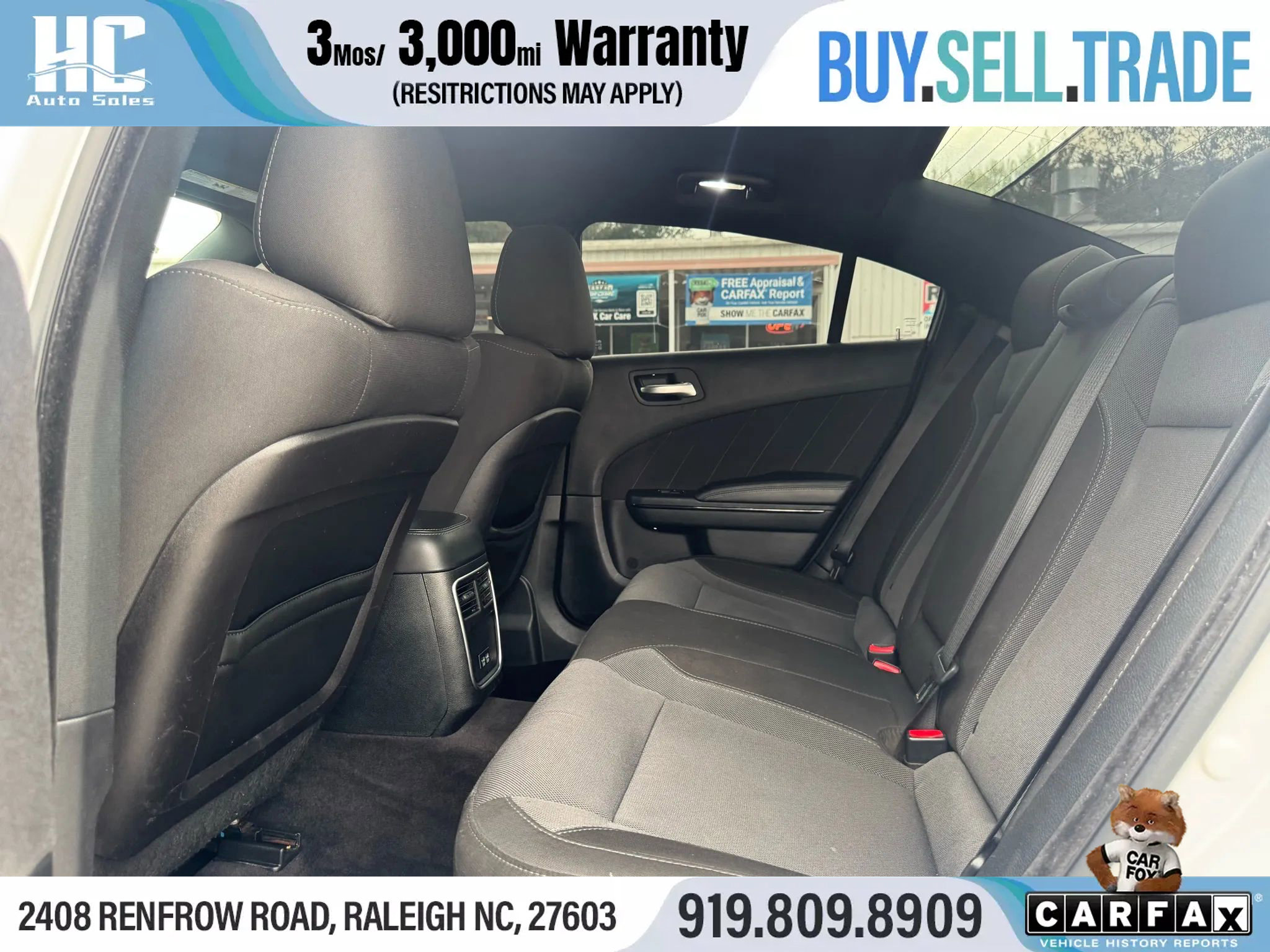 Used 2017 Dodge Charger SXT w/ Blacktop Package image 15