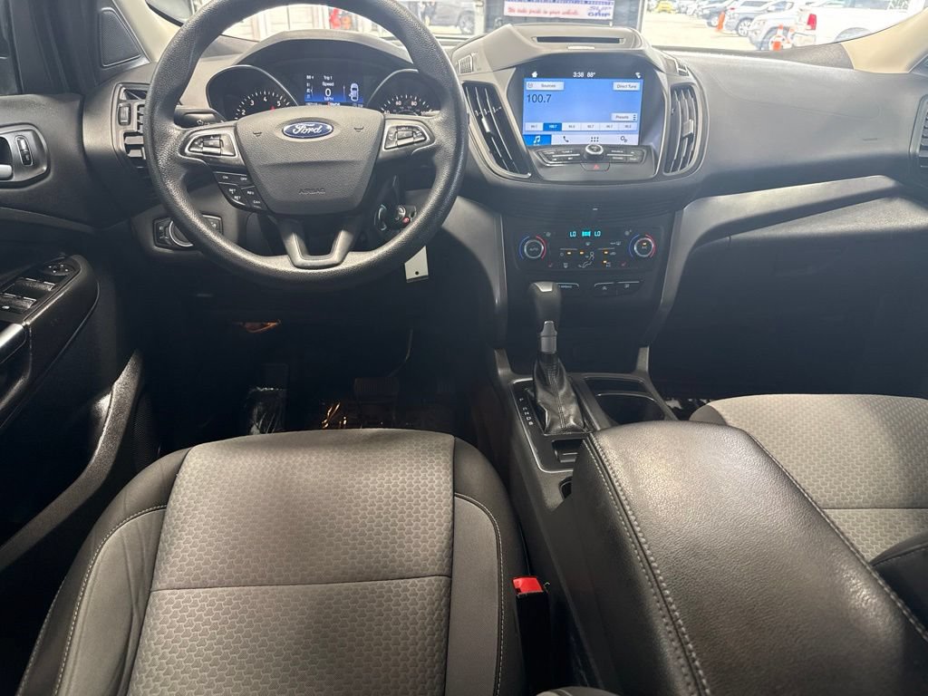 Used 2017 Ford Escape SE w/ Equipment Group 201A AWD/4WD image 12