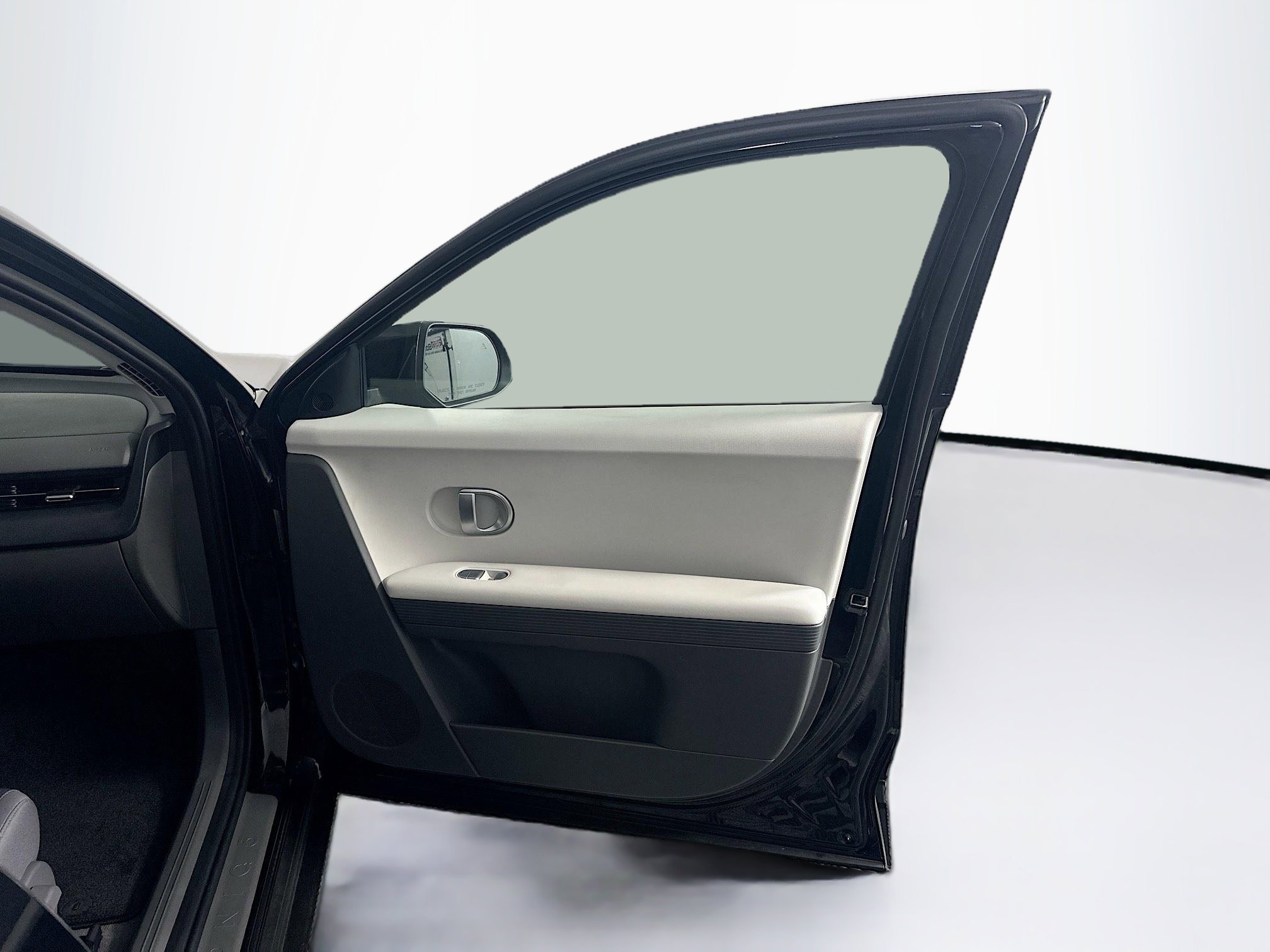 Used 2024 Hyundai Ioniq 5 SEL image 33