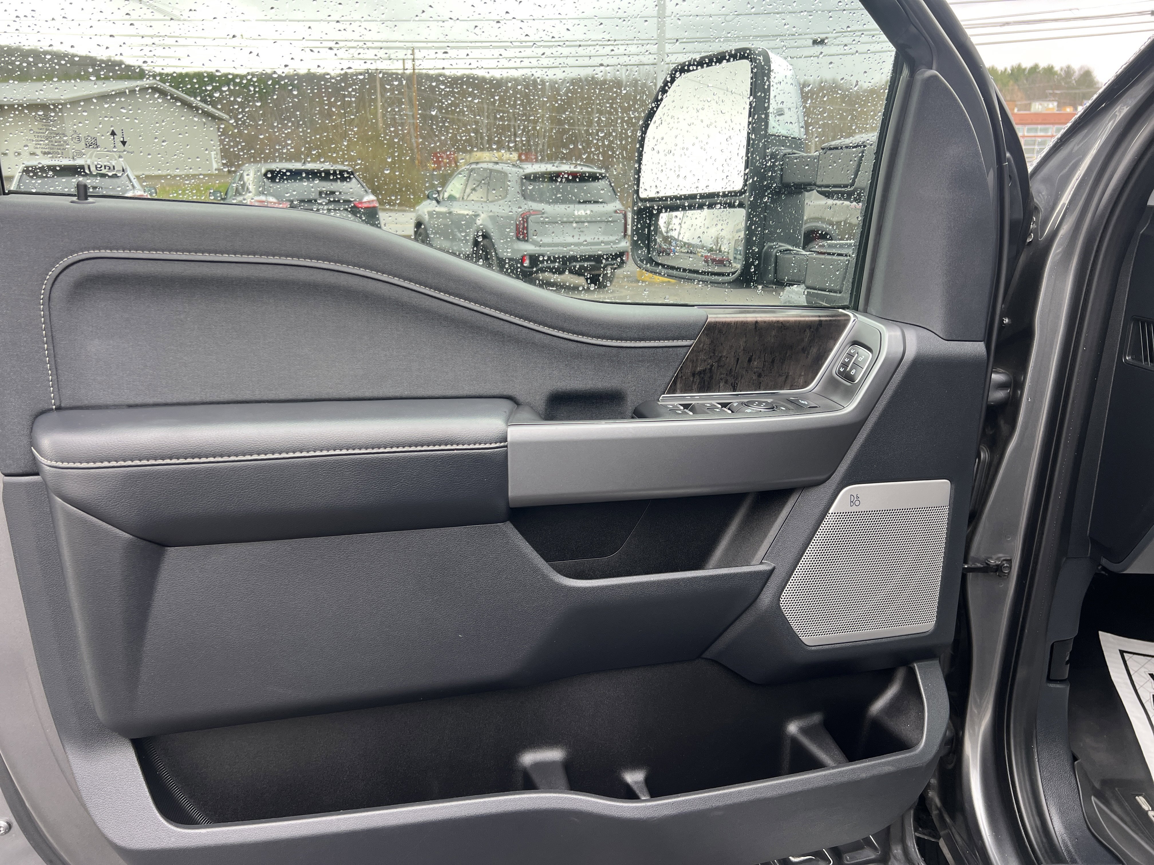 Certified 2025 Ford F350 Lariat image 16