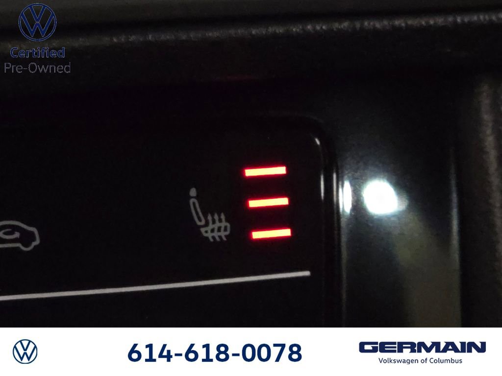 Used 2025 Volkswagen Jetta Sport image 30