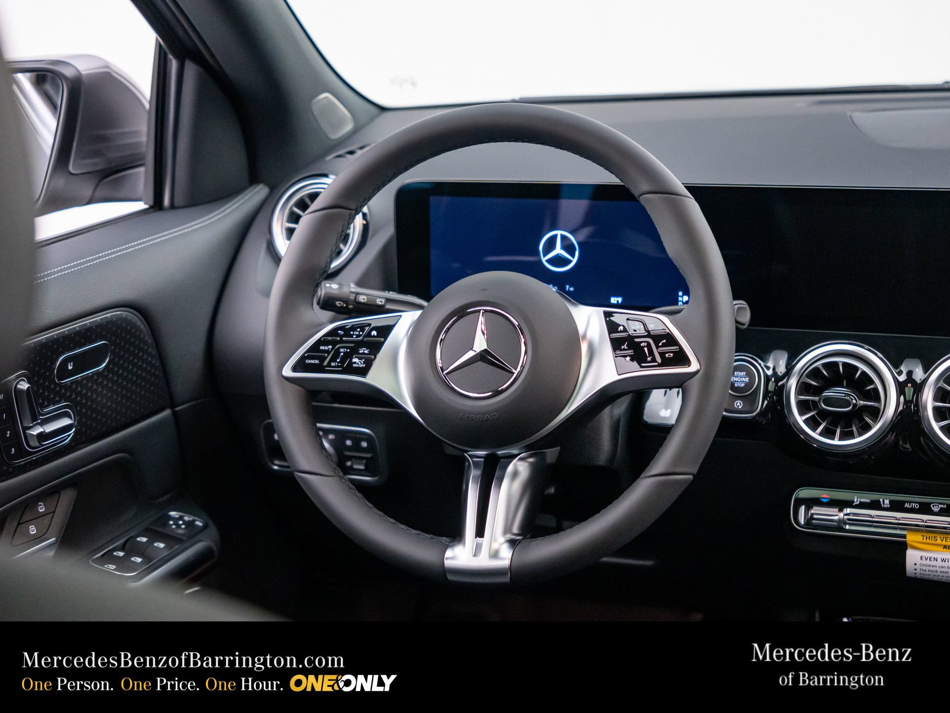 New 2026 Mercedes-Benz GLA 250 4MATIC image 12