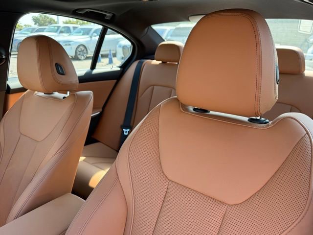 Used 2025 BMW 330i Sedan w/ Convenience Package image 20