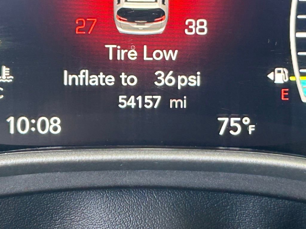 Used 2024 Chrysler Pacifica Touring-L image 40