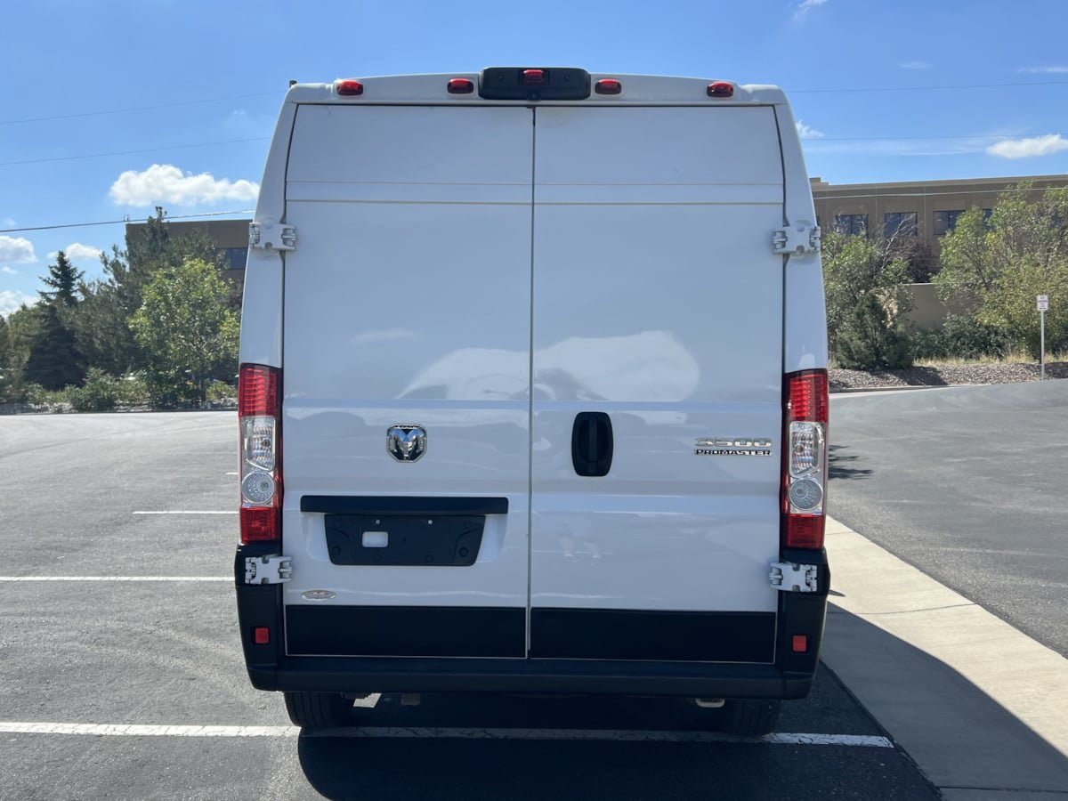 Used 2023 RAM ProMaster 3500 FWD image 4