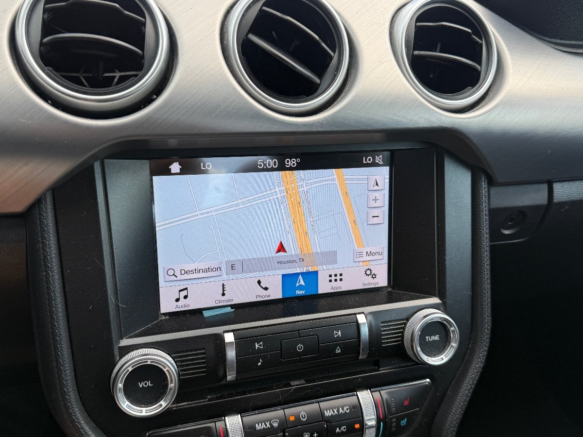 Used 2019 Ford Mustang GT Premium RWD image 30