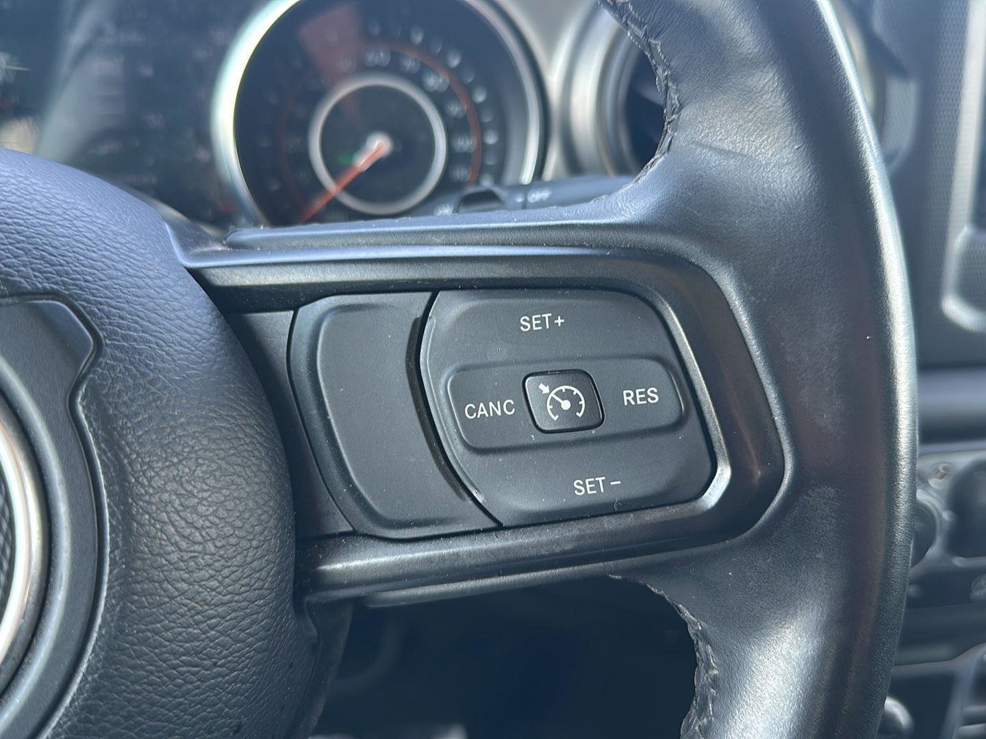 Used 2022 Jeep Wrangler Unlimited Sport AWD/4WD image 29