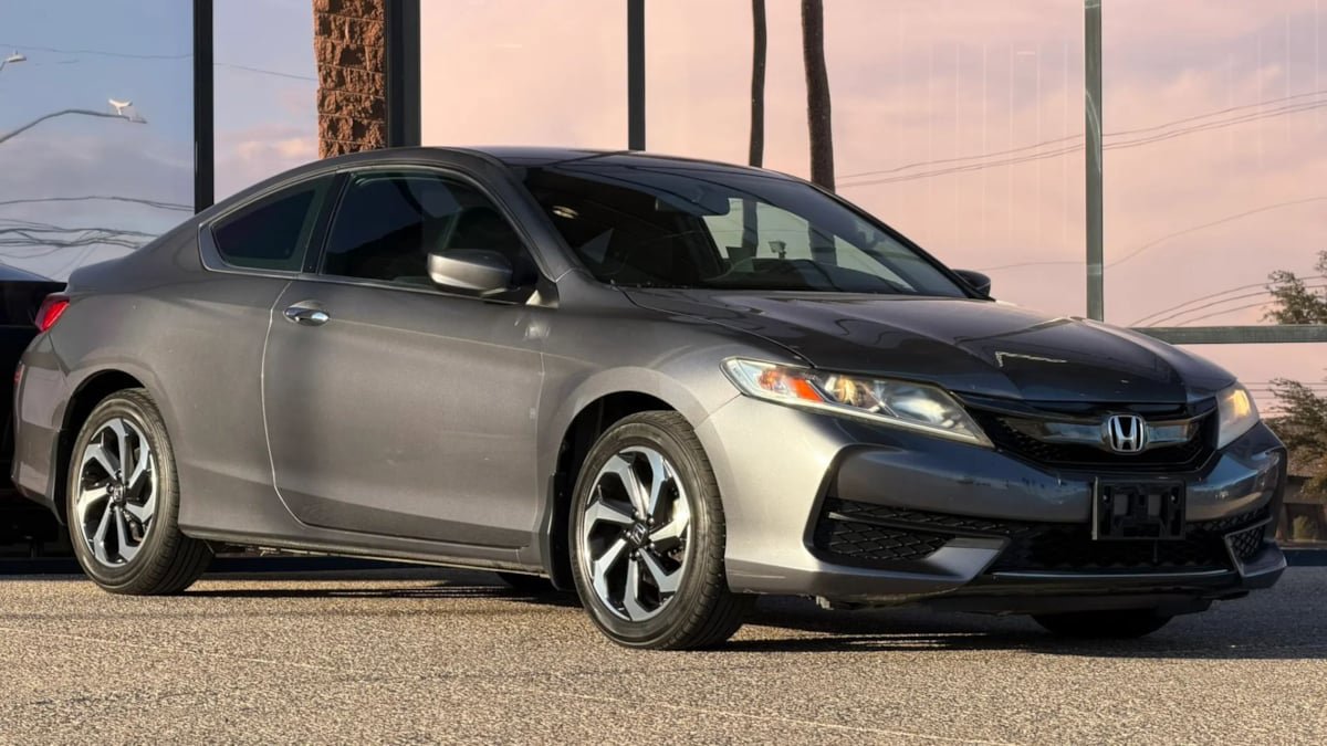 Used 2016 Honda Accord LX-S image 29
