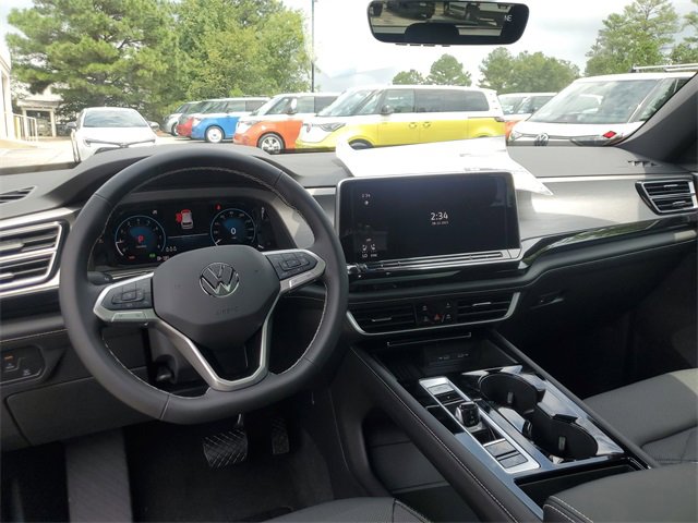 New 2026 Volkswagen Atlas Cross Sport SE image 24