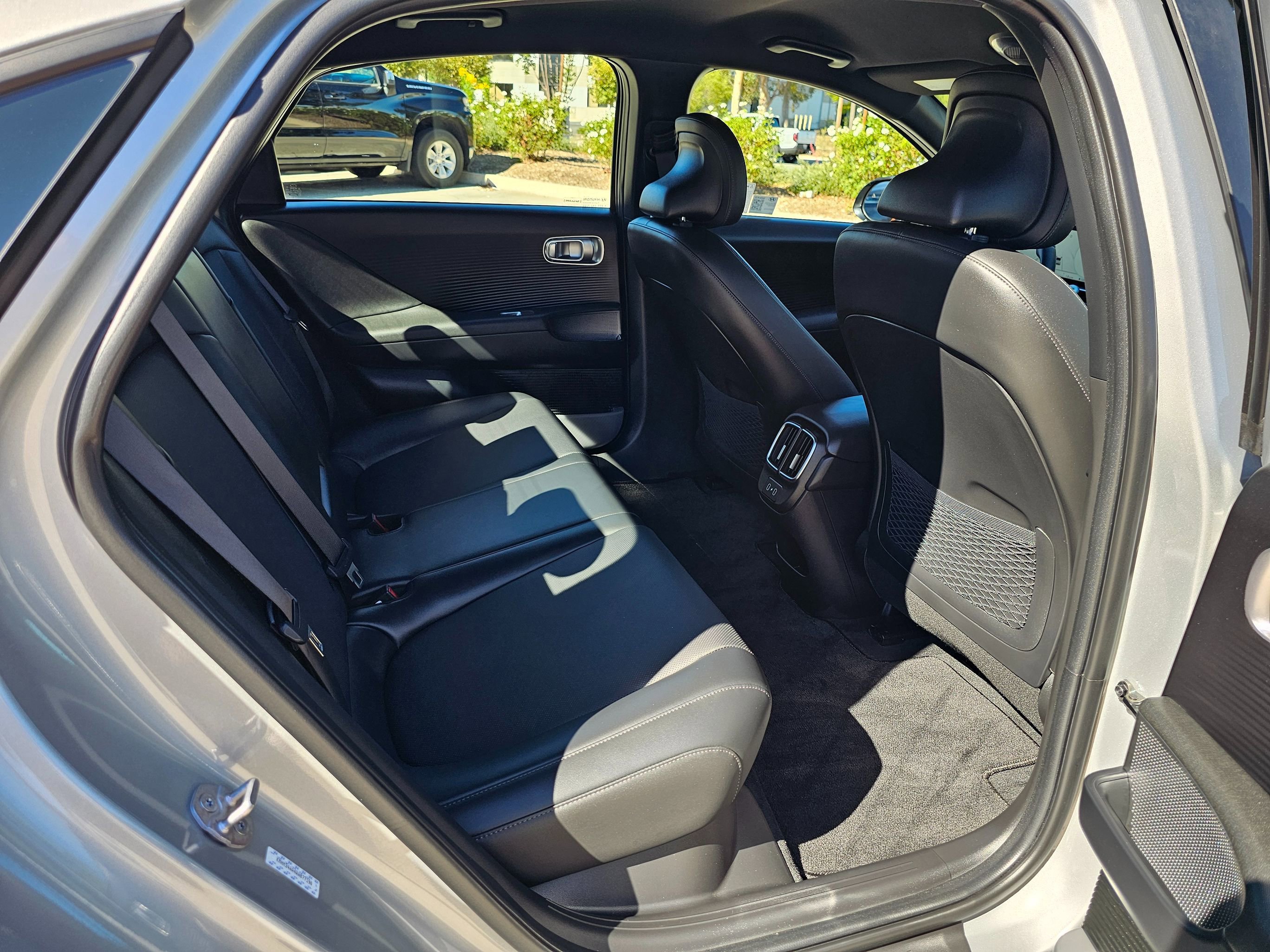Used 2024 Hyundai Ioniq 6 SEL RWD image 30