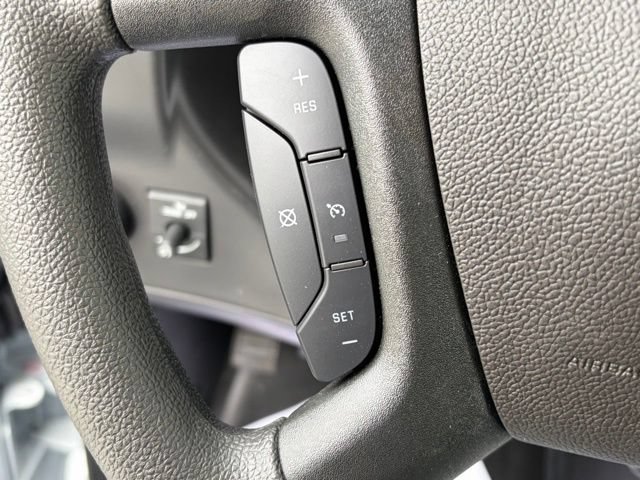 New 2026 Chevrolet Express 2500 w/ Driver Convenience Package RWD image 20