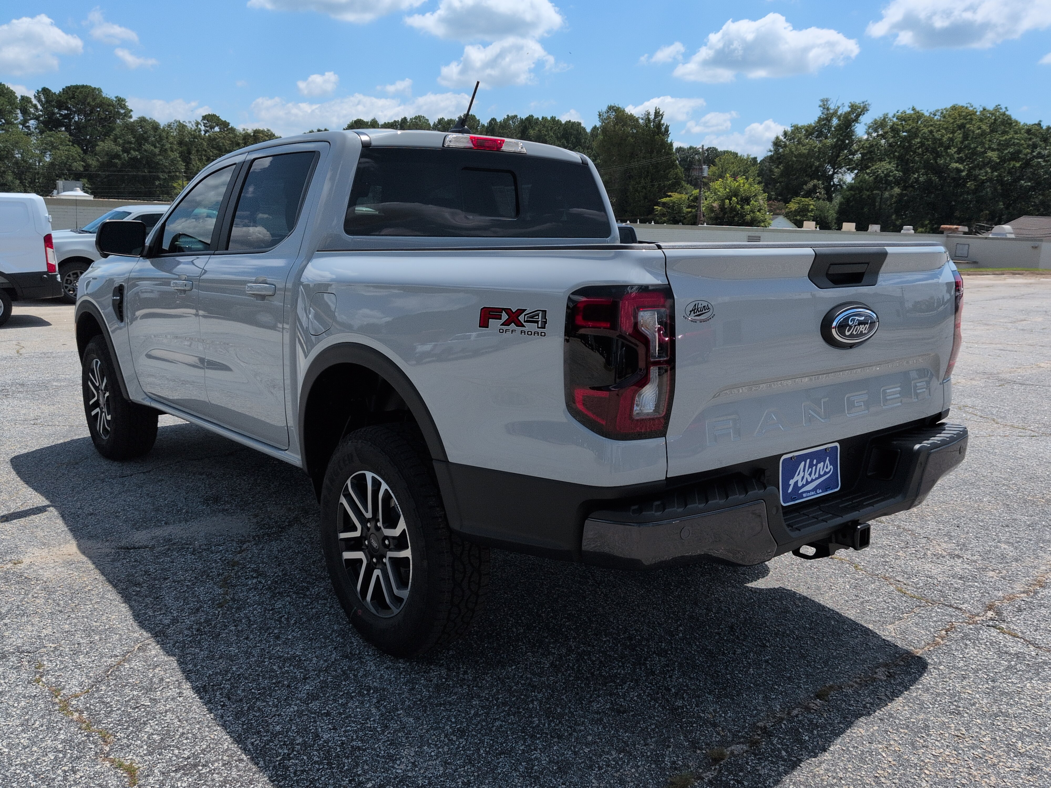 New 2026 Ford Ranger Lariat w/ FX4 Off-Road Package AWD/4WD image 5