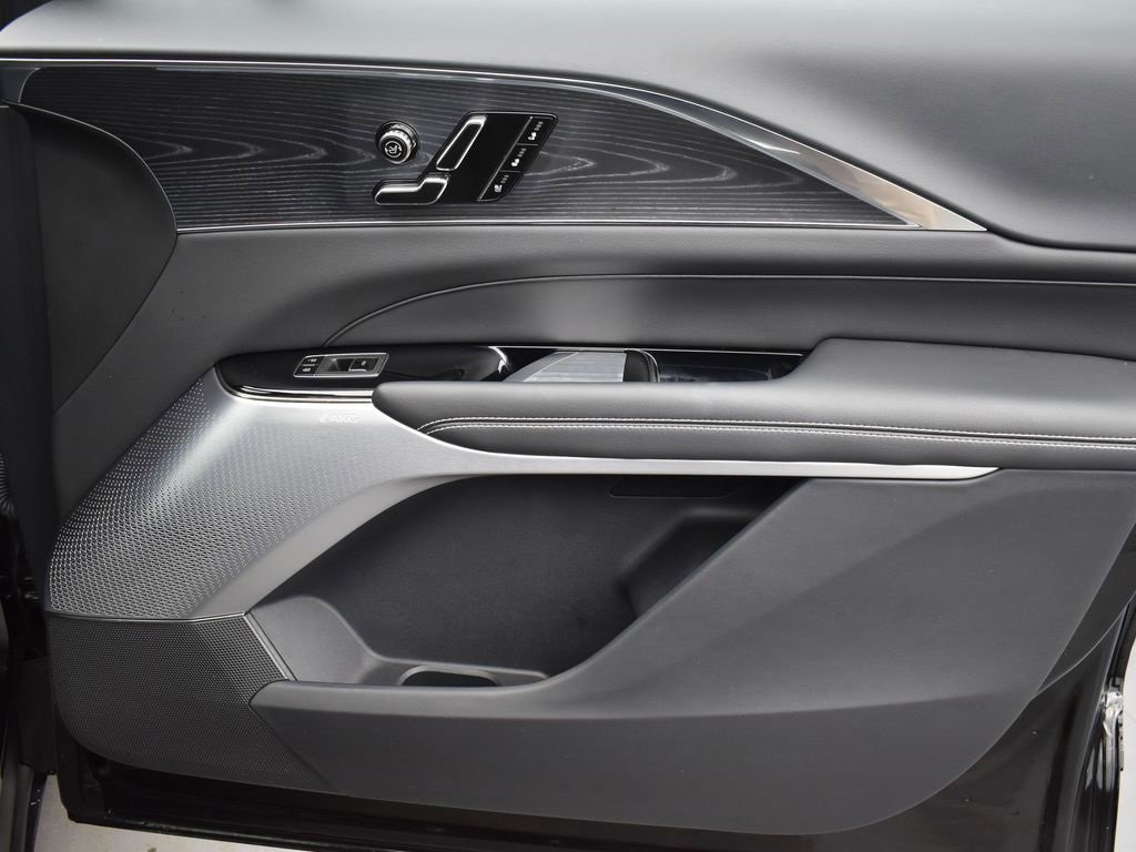 Certified 2024 Cadillac Lyriq Luxury w/ LPO, Floor Liner Package image 31